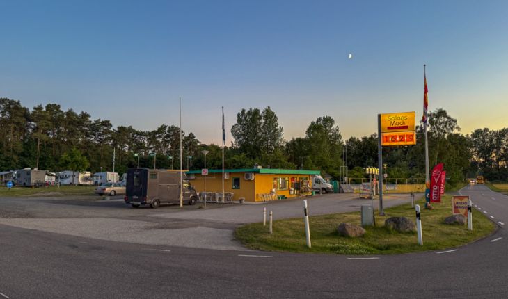 Solans Mack, ställplats och restaurang